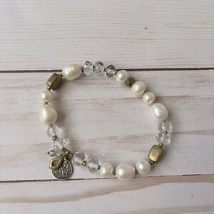 Pearl and Gold Style Bracelet